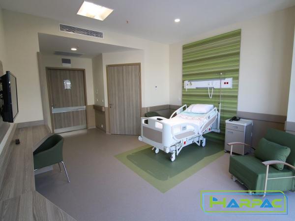 The purchase price of types of hospital beds in UK